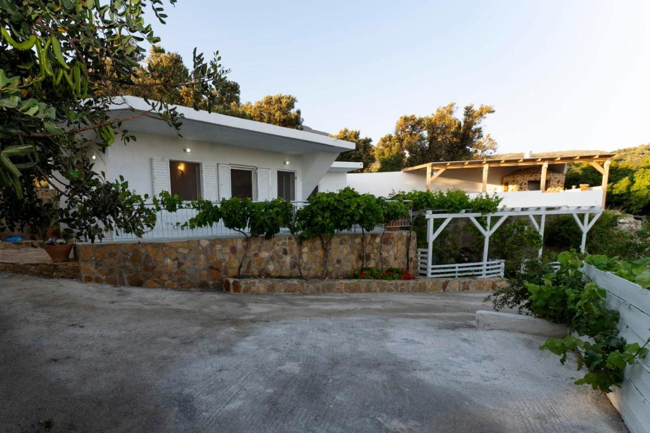 Mano'S House Villa Triopetra Exteriör bild